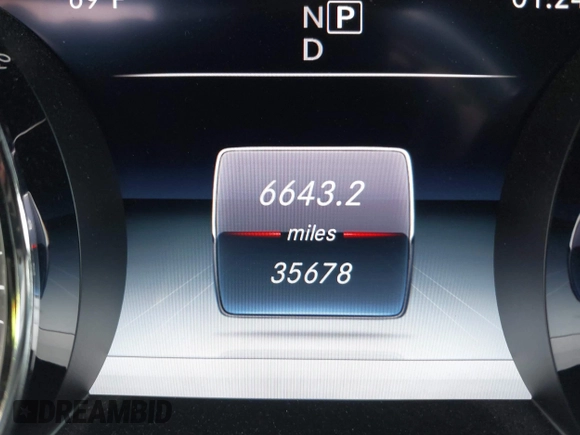 2019 Mercedes-Benz E-Class E 300 with VIN WDDZF4JB4KA684115, listed as a IAAI auction lot 41573761 with 35,678 mi miles. Bid and sale history available at carsss.com. Image 16.