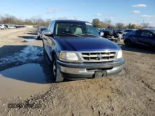 1998 Ford F-150 XL с VIN 1FTRX17L8WNA77509, выставлен на аукционе Copart как лот 80331234 с пробегом 81 664 миль миль и Списание • Salvage title. История ставок и продаж доступна на DreamBid. Изображение 11.