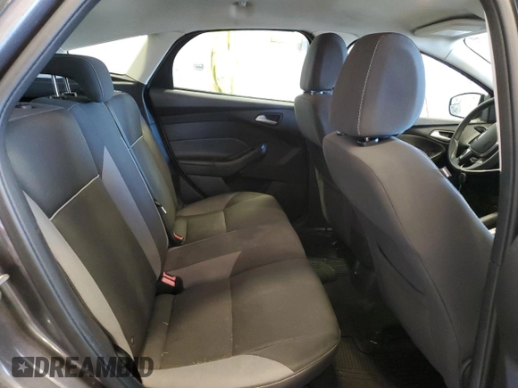 2014 Ford Focus SE with VIN 1FADP3K28EL188565, listed as a Copart auction lot 45162475 with 117,684 mi miles and Clean Title. Bid and sale history available at carsss.com. Image 10.