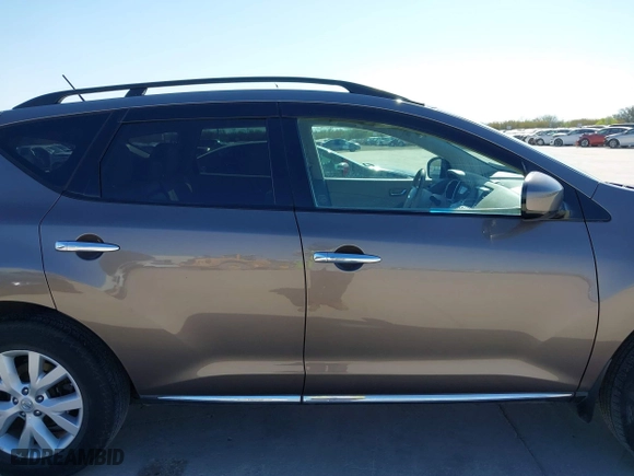 2011 Nissan Murano SV with VIN JN8AZ1MW3BW171540, listed as a IAAI auction lot 41758423 with 131,457 mi miles. Bid and sale history available at carsss.com. Image 13.