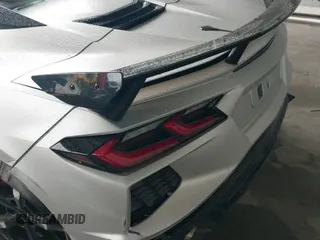 2020 Chevrolet Corvette 3LT with VIN 1G1Y83D42L5109232, listed as a IAAI auction lot 42651243 with 8,163 mi miles and . Bid and sale history available at DreamBid. Image 19.