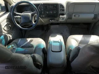 1999 GMC Suburban with VIN 3GKFK16R4XG509485, listed as a Copart auction lot 52611275 with 147,081 mi miles and Clean Title. Bid and sale history available at carsss.com. Image 8.