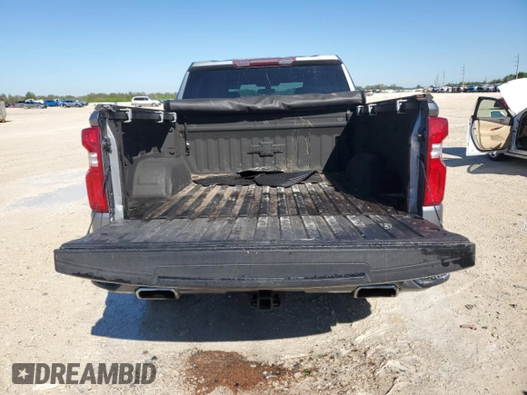 2020 Chevrolet Silverado 1500 Custom with VIN 3GCPWBEF6LG213718, listed as a Copart auction lot 81817404 with 85,969 mi miles and Non Repairable. Bid and sale history available at carsss.com. Image 6.