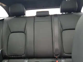 2019 Jaguar F-Pace 25t Premium z VIN SADCJ2FXXKA367127, wystawiony jako Copart lot #51574245 z przebiegiem 45 868 mil mil oraz Szkoda całkowita • Salvage title. Historia ofert i sprzedaży dostępna na DreamBid. Obrazek 10.