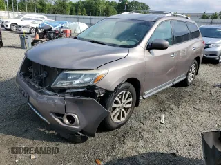 2014 Nissan Pathfinder Platinum with VIN 5N1AR2MMXEC613392, listed as a Copart auction lot 57234955 with 231,830 mi miles and Salvage title. Bid and sale history available at DreamBid. Image 1.