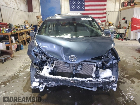 2015 Toyota Sienna Ltd with VIN 5TDDK3DC3FS105560, listed as a Copart auction lot 44848245 with 118,518 mi miles and Salvage Title. Bid and sale history available at carsss.com. Image 5.