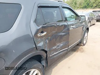 2015 Ford Explorer XLT z VIN 1FM5K8D86FGC55407, wystawiony jako IAAI lot #42396425 z przebiegiem 161 345 mil mil oraz . Historia ofert i sprzedaży dostępna na DreamBid. Obrazek 6.