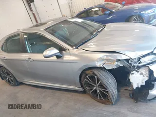 2020 Toyota Camry SE z VIN 4T1G11AK5LU350329, wystawiony jako IAAI lot #41617963 z przebiegiem 75 980 mil mil oraz . Historia ofert i sprzedaży dostępna na DreamBid. Obrazek 13.