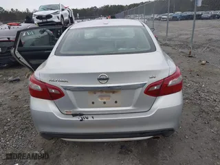 2018 Nissan Altima 2.5 SV with VIN 1N4AL3AP2JC217029, listed as a IAAI auction lot 41316847 with 200,176 mi miles. Bid and sale history available at carsss.com. Image 16.