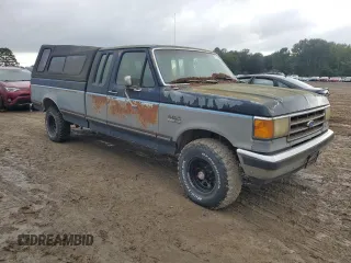 1989 Ford F-150 with VIN 1FTEX14N4KKA94940, listed as a Copart auction lot 71871464 with 47,717 mi miles and Clean Title. Bid and sale history available at carsss.com. Image 4.