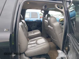 2005 Chevrolet Suburban LS with VIN 3GNEC16Z45G157758, listed as a IAAI auction lot 42408657 with 237,238 mi miles and . Bid and sale history available at DreamBid. Image 8.