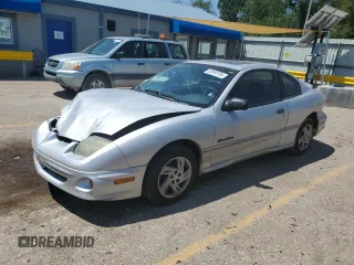 2001 Pontiac Sunfire SE z VIN 1G2JB124817315601, wystawiony jako Copart lot #63543704 z przebiegiem 147 535 mil mil oraz Szkody całkowita. Historia ofert i sprzedaży dostępna na DreamBid. Obrazek 1.