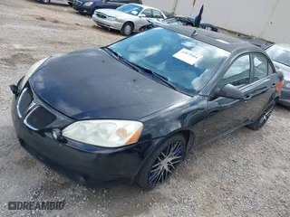 2008 Pontiac G6 GT with VIN 1G2ZH57N084272118, listed as a IAAI auction lot 42079504 with 1 mi miles. Bid and sale history available at carsss.com. Image 2.
