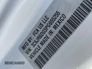 2023 Ram 1500 Tradesman z VIN 3C6JR6DG5PG655255, wystawiony jako IAAI lot #42365511 z przebiegiem 25 555 mil mil oraz . Historia ofert i sprzedaży dostępna na DreamBid. Obrazek 1.