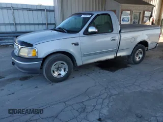 1999 Ford F-150 XL z VIN 1FTRF17L7XNA73732, wystawiony jako Copart lot #74388514 z przebiegiem Nie podano mil oraz Czysty tytuł • Clean title. Historia ofert i sprzedaży dostępna na DreamBid. Obrazek 1.