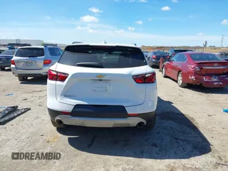 2021 Chevrolet Blazer LT z VIN 3GNKBCRS7MS538791, wystawiony jako IAAI lot #42217259 z przebiegiem 27 367 mil mil oraz . Historia ofert i sprzedaży dostępna na DreamBid. Obrazek 16.