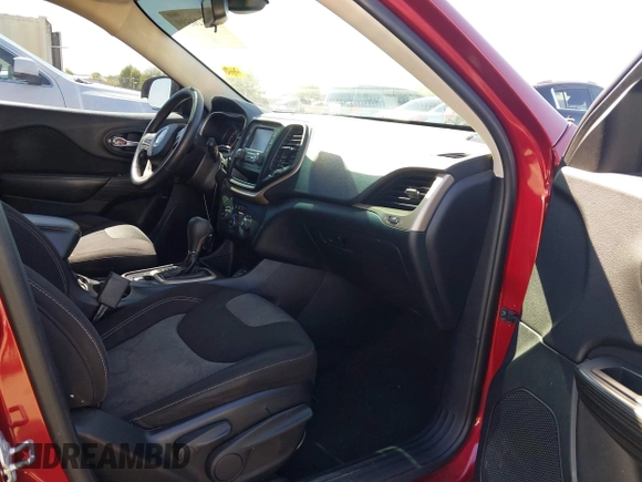 2017 Jeep Cherokee Altitude с VIN 1C4PJLAB0HW507616, выставлен на аукционе IAAI как лот 42820599 с пробегом 61 058 миль миль и . История ставок и продаж доступна на DreamBid. Изображение 5.