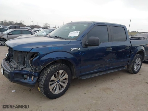 2018 Ford F-150 XL with VIN 1FTEW1CP2JFC00220, listed as a IAAI auction lot 41557424 with 263,032 mi miles. Bid and sale history available at carsss.com. Image 6.