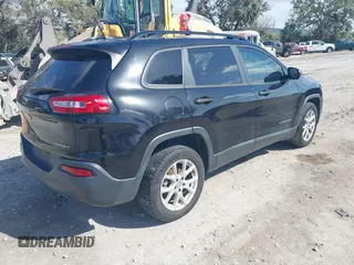 2017 Jeep Cherokee Altitude с VIN 1C4PJLAB5HW559579, выставлен на аукционе IAAI как лот 41767837 с пробегом 182 873 миль миль и . История ставок и продаж доступна на DreamBid. Изображение 4.