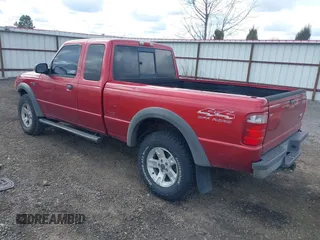 2002 Ford Ranger XL Fleet with VIN 1FTZR45E02PA79642, listed as a IAAI auction lot 41778538 with 211,139 mi miles. Bid and sale history available at carsss.com. Image 3.