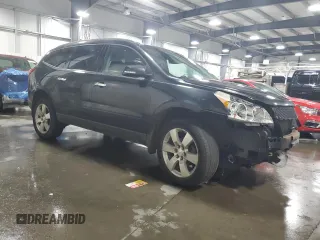 2012 Chevrolet Traverse 1LT z VIN 1GNKVGEDXCJ208097, wystawiony jako Copart lot #70720964 z przebiegiem 123 471 mil mil oraz Szkoda całkowita • Salvage title. Historia ofert i sprzedaży dostępna na DreamBid. Obrazek 4.