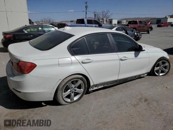 2015 BMW 3 Series 328i с VIN WBA3C1C5XFP853309, выставлен на аукционе Copart как лот 48372645 с пробегом 90 287 миль миль и Списание • Salvage title. История ставок и продаж доступна на DreamBid. Изображение 3.