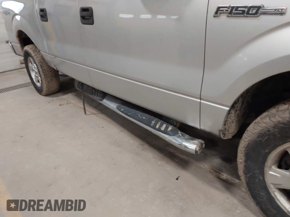 2013 Ford F-150 XL with VIN 1FTFW1EF9DFC77650, listed as a IAAI auction lot 41699427 with 267,769 mi miles. Bid and sale history available at carsss.com. Image 6.