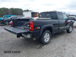 2004 Chevrolet Silverado 1500 with VIN 1GCEK19T14E193948, listed as a IAAI auction lot 41515676 with 188,289 mi miles and . Bid and sale history available at DreamBid. Image 4.