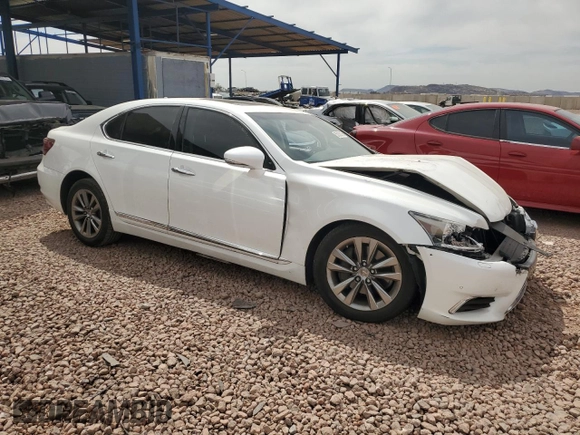 2013 Lexus LS 460 z VIN JTHBL5EF2D5115068, wystawiony jako Copart lot #50638275 z przebiegiem 84 817 mil mil oraz Szkoda całkowita • Salvage title. Historia ofert i sprzedaży dostępna na DreamBid. Obrazek 4.