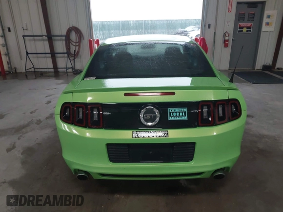 2013 Ford Mustang GT с VIN 1ZVBP8CF2D5262272, выставлен на аукционе IAAI как лот 42532062 с пробегом 207 672 миль миль и . История ставок и продаж доступна на DreamBid. Изображение 16.