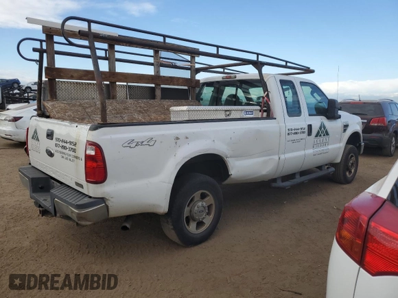 2008 Ford Super Duty F-250 SRW XL with VIN 1FTSX215X8ED07636, listed as a Copart auction lot 76420444 with 321,960 mi miles and Clean Title. Bid and sale history available at carsss.com. Image 3.