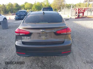 2018 Kia Forte LX with VIN 3KPFL4A70JE182702, listed as a IAAI auction lot 42043345 with 105,451 mi miles and . Bid and sale history available at carsss.com. Image 16.