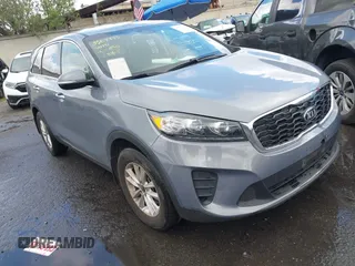 2020 Kia Sorento L with VIN 5XYPG4A39LG654973, listed as a IAAI auction lot 41763345 with 76,559 mi miles. Bid and sale history available at carsss.com. Image 1.