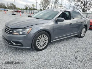 2017 Volkswagen Passat SE with VIN 1VWBT7A3XHC048954, listed as a Copart auction lot 48036085 with 101,482 mi miles and Salvage title. Bid and sale history available at DreamBid. Image 1.