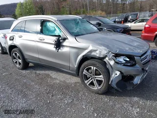 2019 Mercedes-Benz GLC with VIN WDC0G4JB2KV175112, listed as a IAAI auction lot 41909488 with 44,658 mi miles. Bid and sale history available at carsss.com. Image 1.