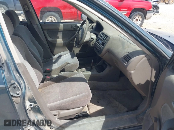 1997 Honda Civic DX with VIN 2HGEJ6623VH528179, listed as a IAAI auction lot 41756380 with 155,741 mi miles. Bid and sale history available at carsss.com. Image 5.
