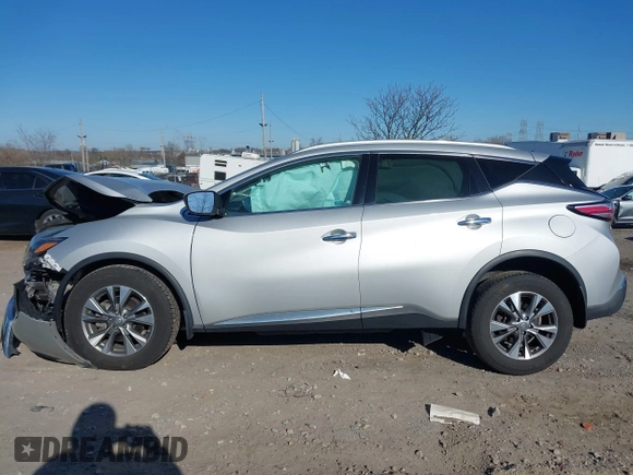 2018 Nissan Murano Platinum with VIN 5N1AZ2MH7JN122649, listed as a IAAI auction lot 41898795 with 58,923 mi miles and . Bid and sale history available at carsss.com. Image 13.