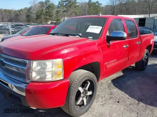 2009 Chevrolet Silverado 1500 LS with VIN 3GCEC13C39G120599, listed as a IAAI auction lot 41647089 with 201,828 mi miles. Bid and sale history available at carsss.com. Image 17.