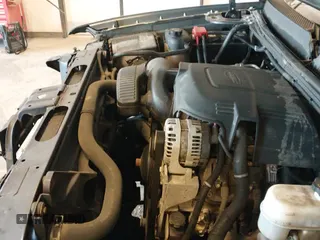 2011 GMC Sierra 1500 SLE with VIN 3GTP2VE38BG280306, listed as a IAAI auction lot 42678355 with 183,501 mi miles and . Bid and sale history available at DreamBid. Image 19.