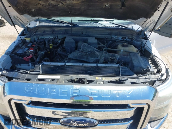 2011 Ford F-250 XL с VIN 1FT7X2B66BEB10807, выставлен на аукционе IAAI как лот 42276935 с пробегом 276 613 миль миль и . История ставок и продаж доступна на DreamBid. Изображение 19.