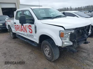 2021 Ford F-250 XL z VIN 1FT7W2B65MED17436, wystawiony jako IAAI lot #41566414 z przebiegiem 151 018 mil mil oraz . Historia ofert i sprzedaży dostępna na DreamBid. Obrazek 1.