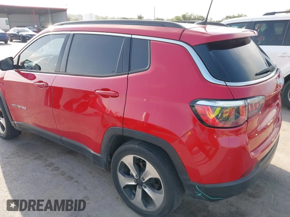 2017 Jeep Compass Latitude с VIN 3C4NJCBB6HT669102, выставлен на аукционе IAAI как лот 42084147 с пробегом 112 972 миль миль и . История ставок и продаж доступна на DreamBid. Изображение 17.