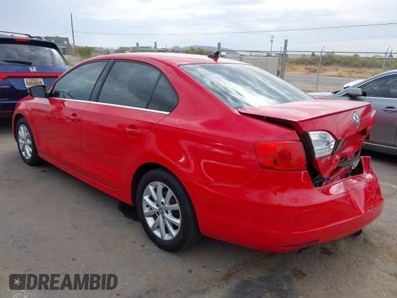 2014 Volkswagen Jetta Sedan SE w/Connectivity/Sunroof PZEV with VIN 3VWD17AJ0EM378030, listed as a IAAI auction lot 40612066 with 179,808 mi miles. Bid and sale history available at carsss.com. Image 3.
