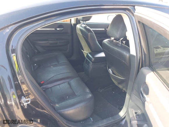 2010 Dodge Charger R/T with VIN 2B3CA5CT8AH151020, listed as a IAAI auction lot 41898370 with 253,926 mi miles. Bid and sale history available at carsss.com. Image 8.