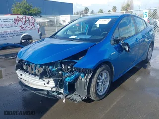2020 Toyota Prius L Eco with VIN JTDKARFU1L3111938, listed as a IAAI auction lot 41578853 with 117,641 mi miles. Bid and sale history available at carsss.com. Image 2.