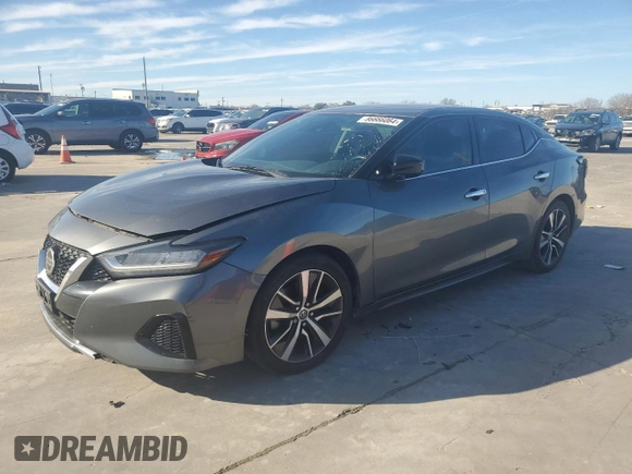 2020 Nissan Maxima S z VIN 1N4AA6BVXLC364903, wystawiony jako Copart lot #86666064 z przebiegiem 136 204 mil mil oraz Czysty tytuł • Clean title. Historia ofert i sprzedaży dostępna na DreamBid. Obrazek 1.