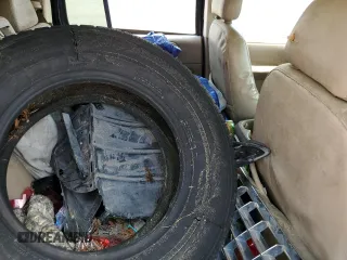 2005 Ford Explorer XLT с VIN 1FMZU63W05UA85223, выставлен на аукционе Copart как лот 46988085 с пробегом Не указан миль и Списание • Salvage title. История ставок и продаж доступна на DreamBid. Изображение 10.