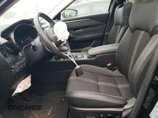 2024 Mazda CX-50 S Premium with VIN 7MMVABDM9RN233239, listed as a Copart auction lot 50028865 with 10,584 mi miles and Salvage Title. Bid and sale history available at DreamBid. Image 7.