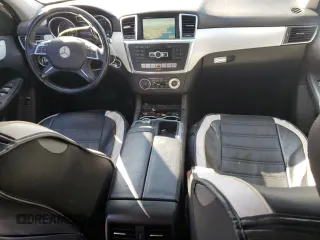 2015 Mercedes-Benz M ML 350 with VIN 4JGDA5JB1FA601587, listed as a Copart auction lot 46361785 with 140,942 mi miles and Salvage Title. Bid and sale history available at carsss.com. Image 8.