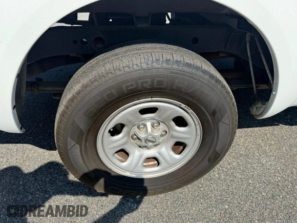 2017 Nissan Frontier S with VIN 1N6BD0CT3HN75617, listed as a Copart auction lot 67042635 with 132,962 mi miles and Clean title. Bid and sale history available at DreamBid. Image 9.